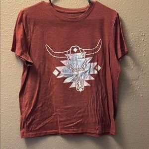Rust Graphic Tee with Bull Skull Design